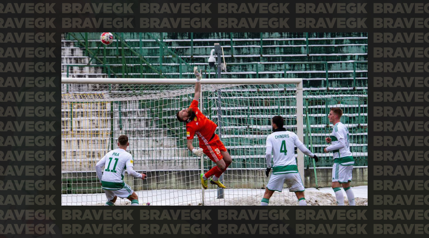 Bogdan Sarnavskyi in Brave GK gloves is preparing for new matches of Lechia Gdańsk in the Polish First League-Блог Brave GK