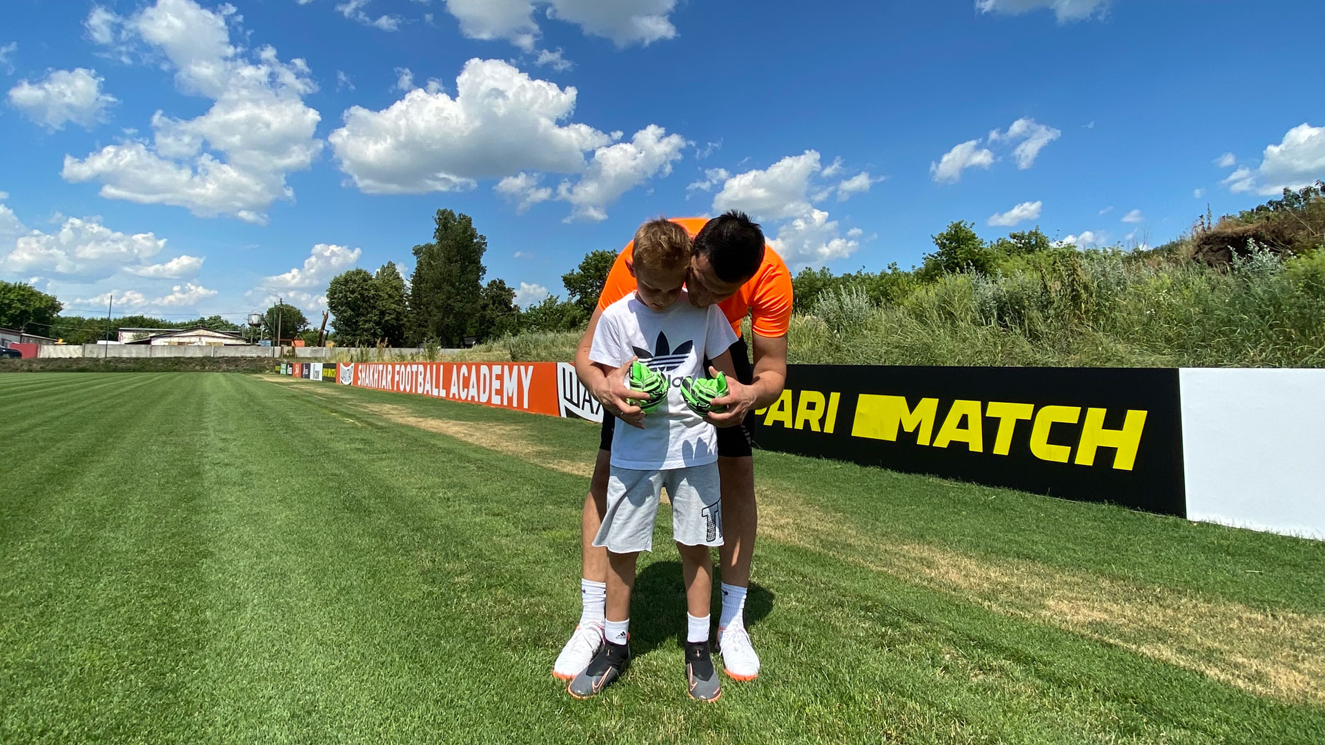 Children's goalkeeper gloves Brave GK-online store Brave GK