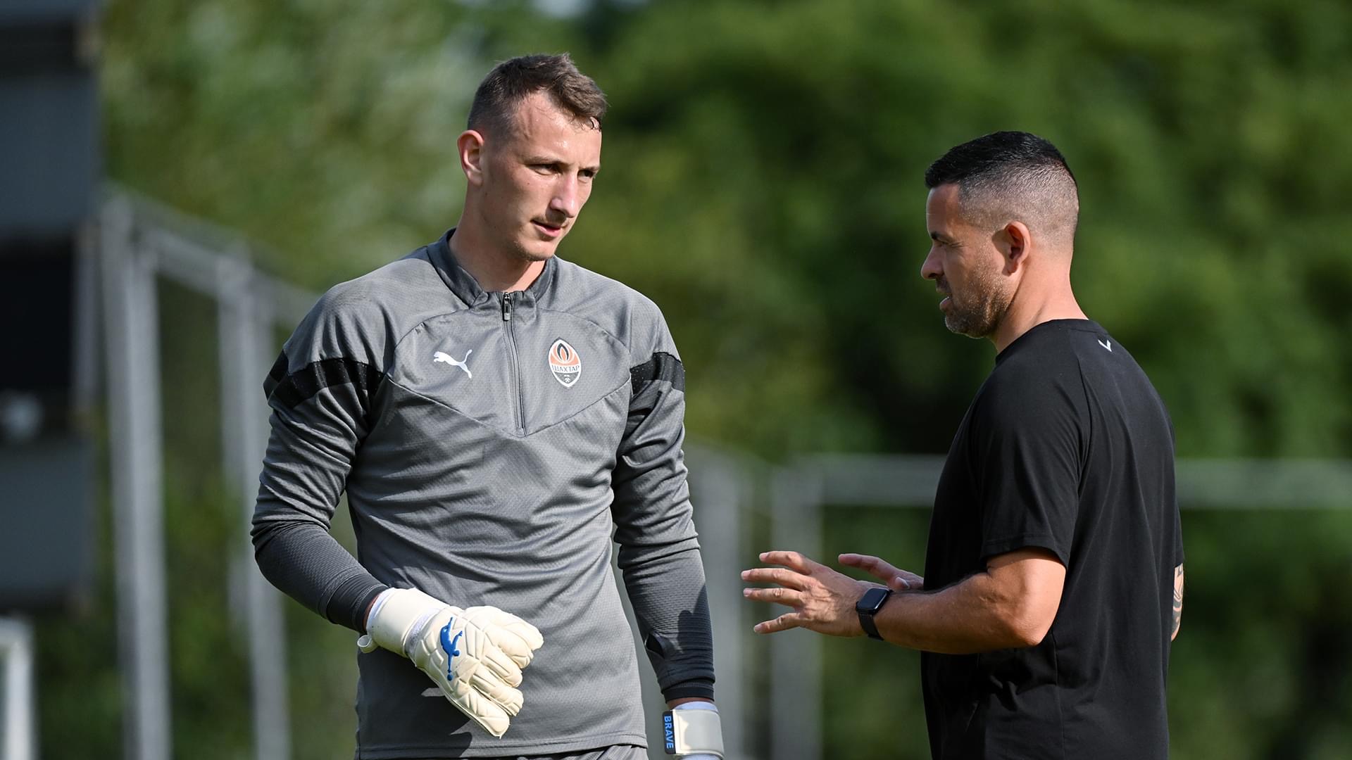 Goalie Gloves Brave GK Diamond White - official online shop Brave GK