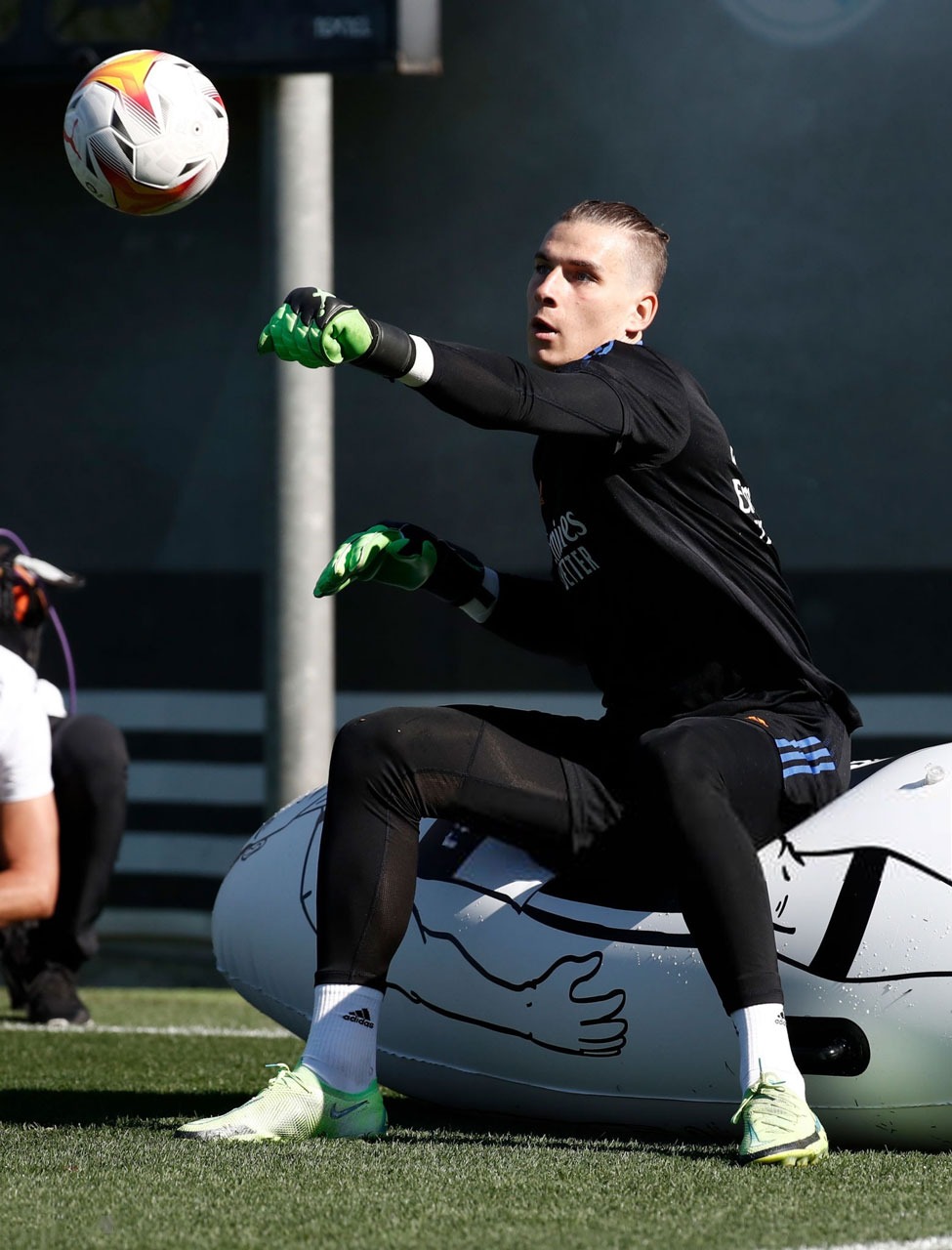 Goalkeeper gloves Brave-GK Skill-official online store Brave GK