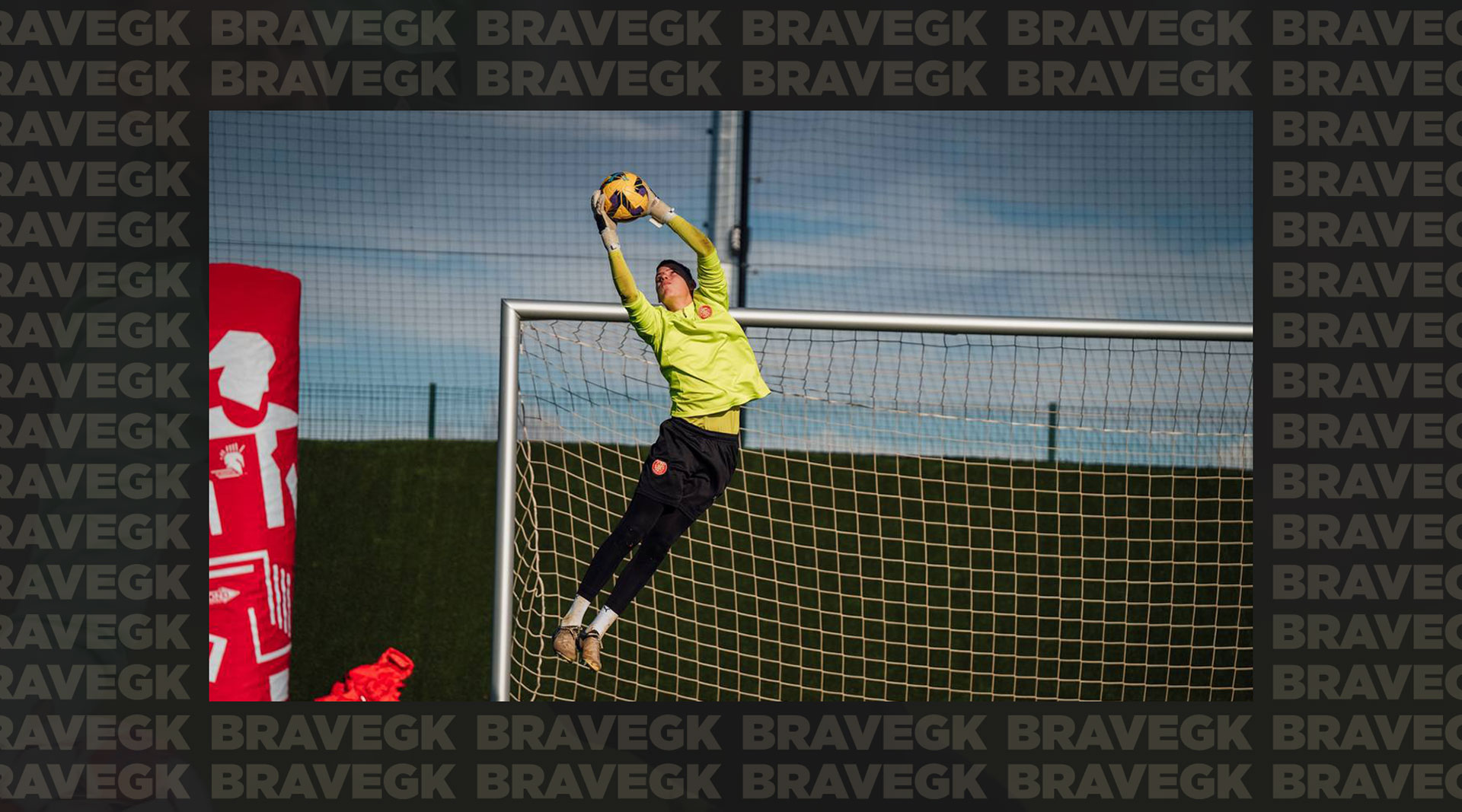 Brave GK Ambassador Vladyslav Krapyvtsov Held His First Training Session with Girona-Блог Brave GK