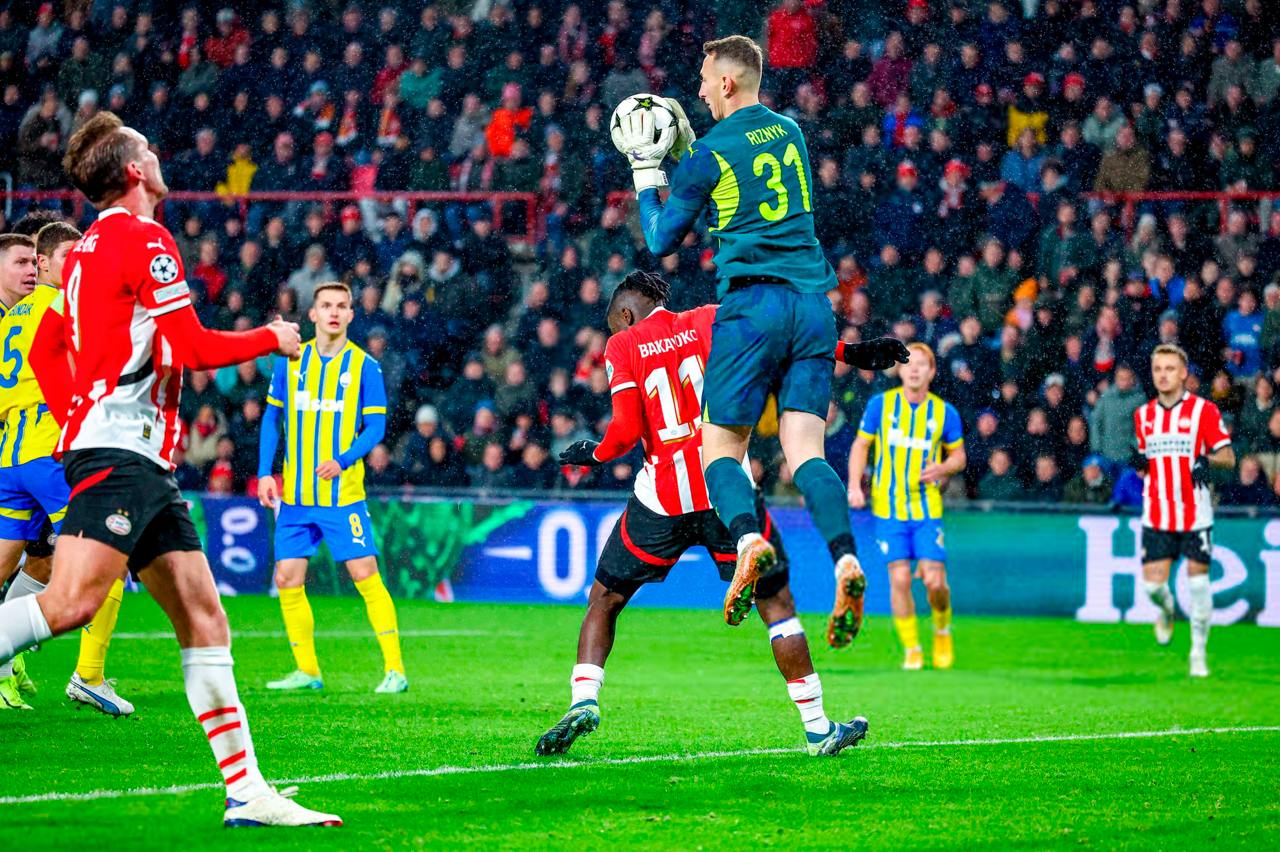 Dmytro 'The Ripper' Reznik: Champions League record in Brave GK Diamond Purple gloves - Official online store Brave GK