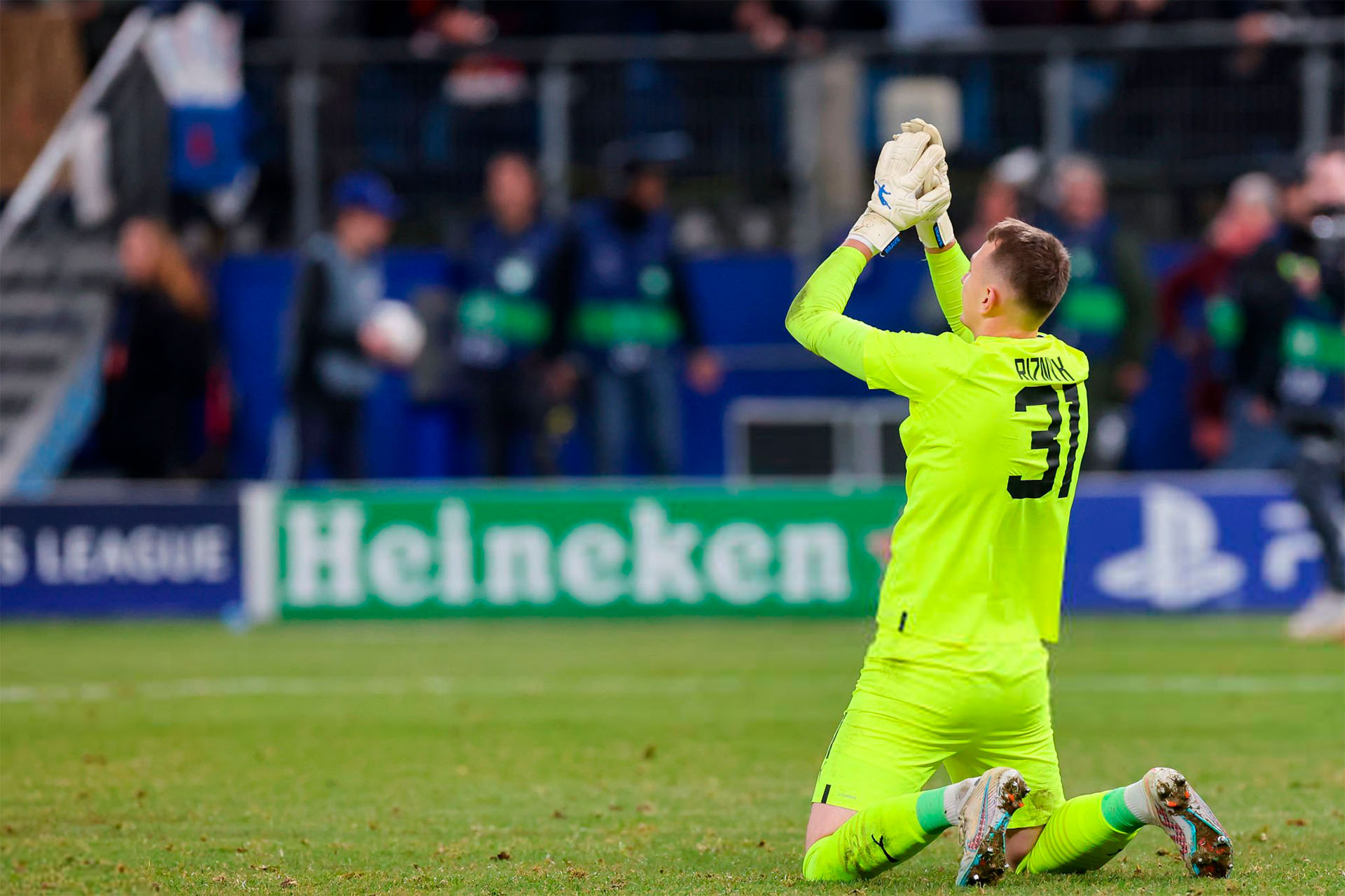 Brave GK Diamond White Goalkeeper Gloves - Brave GK online store