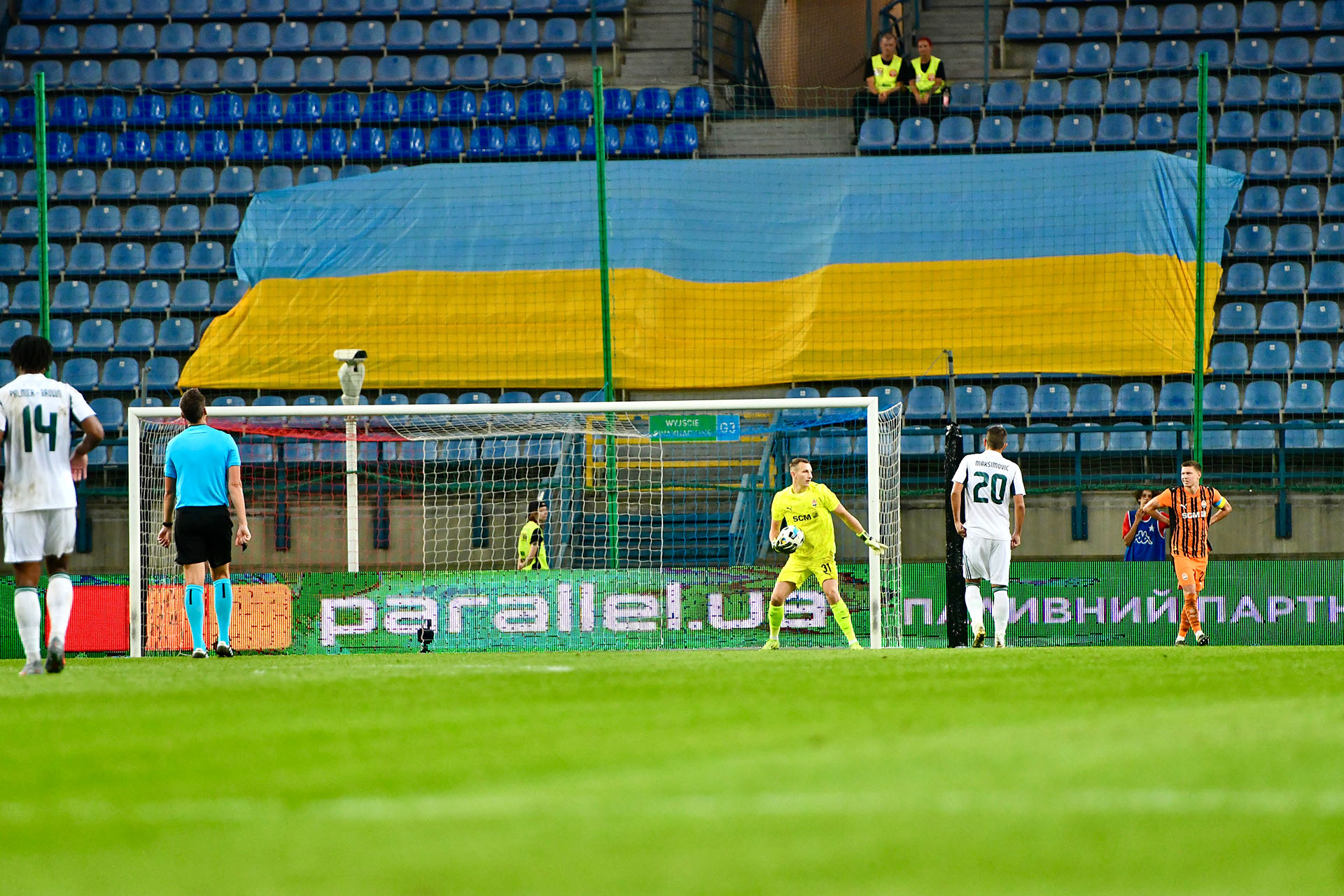 Brave GK Diamond D.R. in the Champions League - Official Brave GK online shop