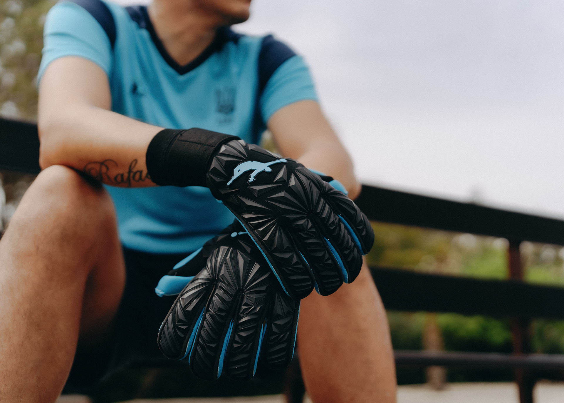 Brave GK Venom Black Goalkeeper Gloves - Official Brave GK Online Store