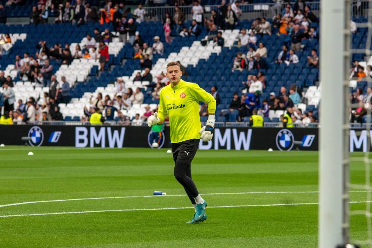 Krapyvtsov begins to appear in Girona’s squads - Official online store Brave GK