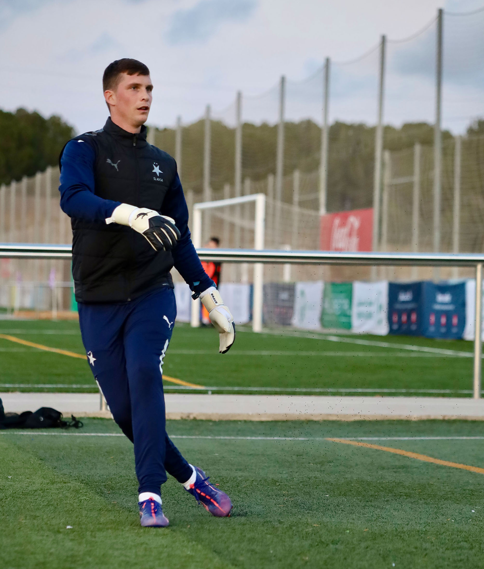 Brave GK Fury White Black - Official Brave GK Online Store