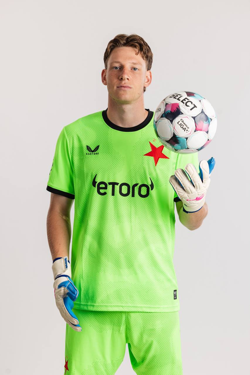 Brave GK Diamond Aqua professional goalkeeper gloves - Official Brave GK Online Store