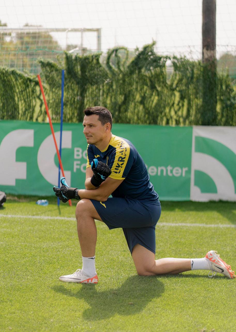 Rustam Khudzhamov about the Camp in Spain - Official Brave GK Online Store