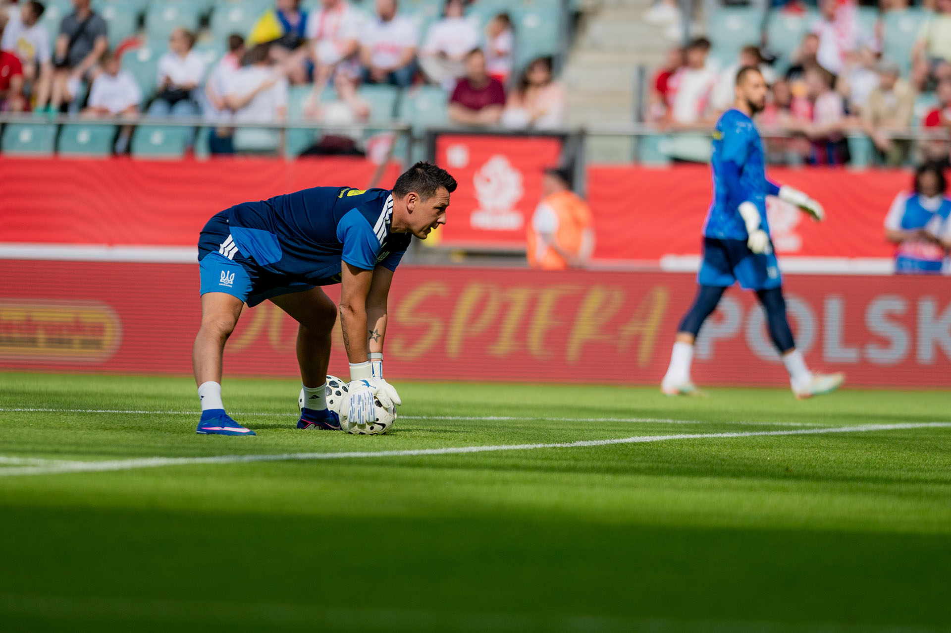 Khudzhamov trusts Brave GK Venom NWB - Official Brave GK online store