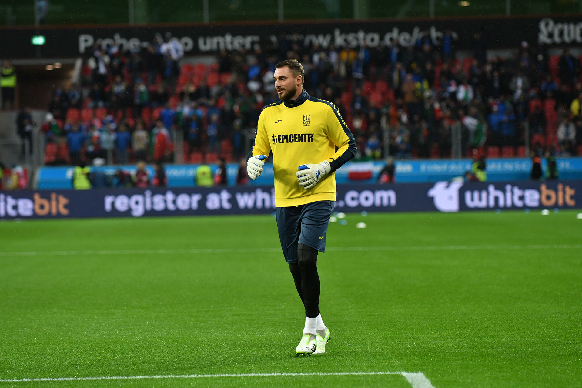 Brave GK Diamond White Gloves - Official Brave GK Online Store