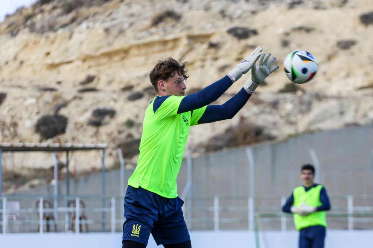 Brave GK Diamond Purple - Official Brave GK Online Store