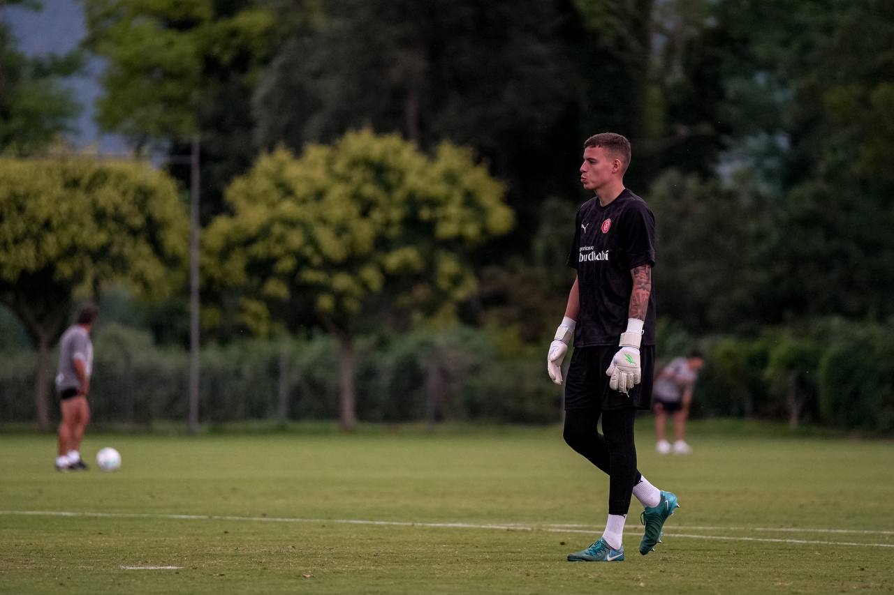 Brave GK Reaction Green - Official Brave GK Online Shop