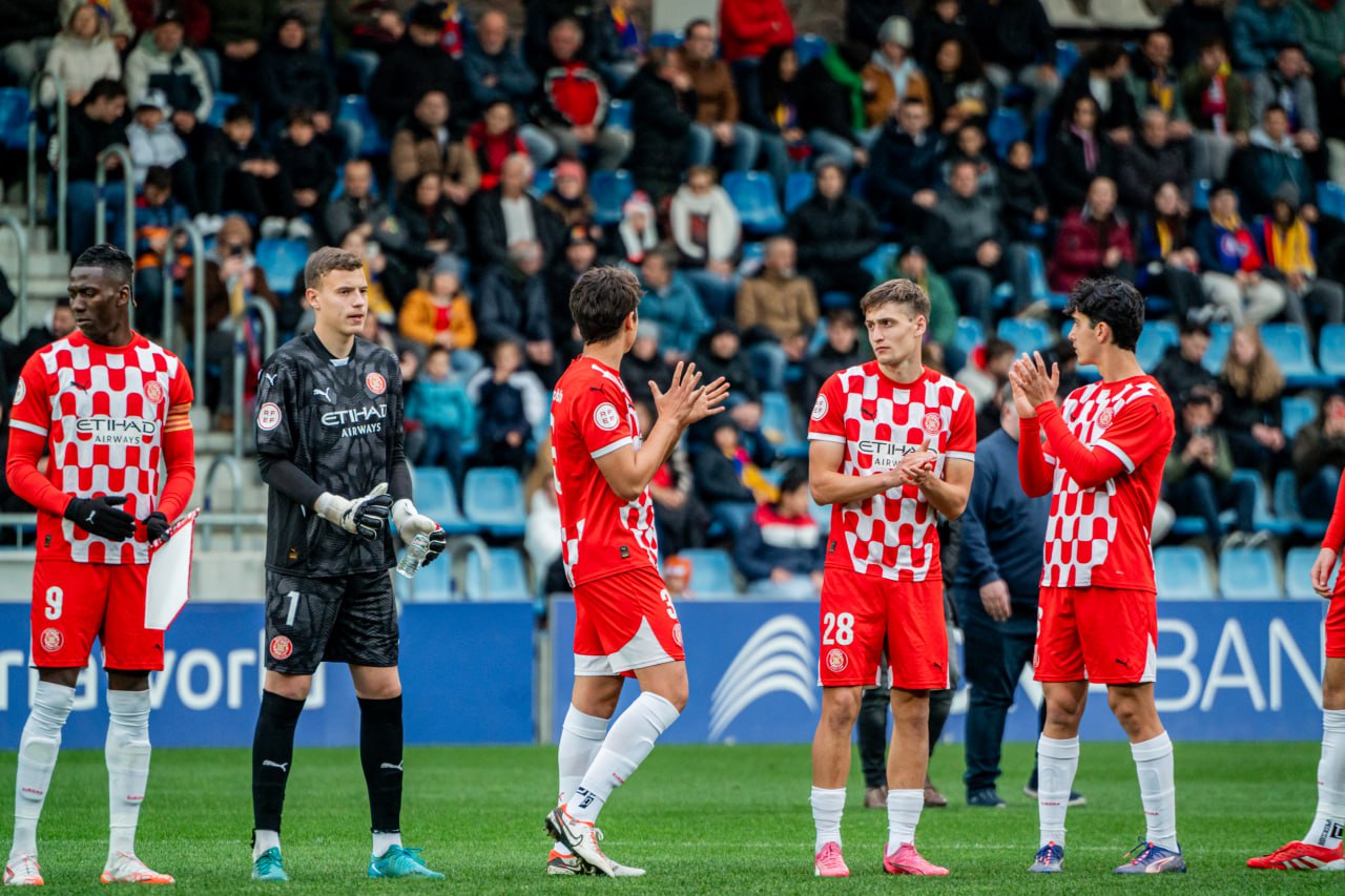 Vladyslav Krapyvtsov's debut for Girona’s first team in Brave GK Fury White Black gloves - Official Brave GK online store