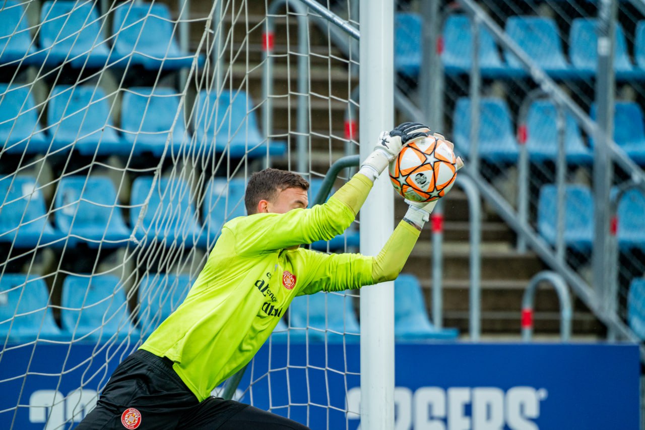 Brave GK Fury White Black - Official Brave GK online store