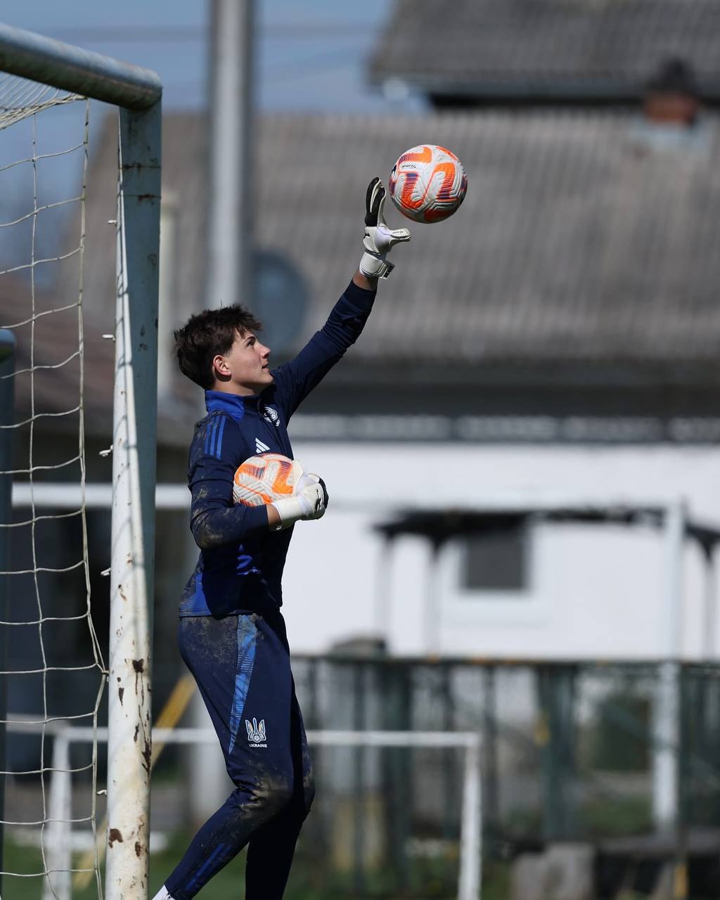 Brave GK Fury White Black - Official Brave GK Online Store