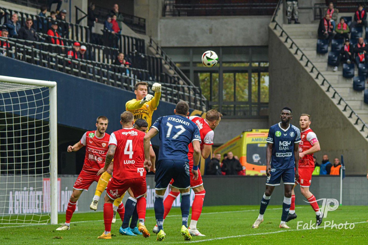 Artem Yuryevich Odintsov Gloves Brave GK - Brave GK Online Store