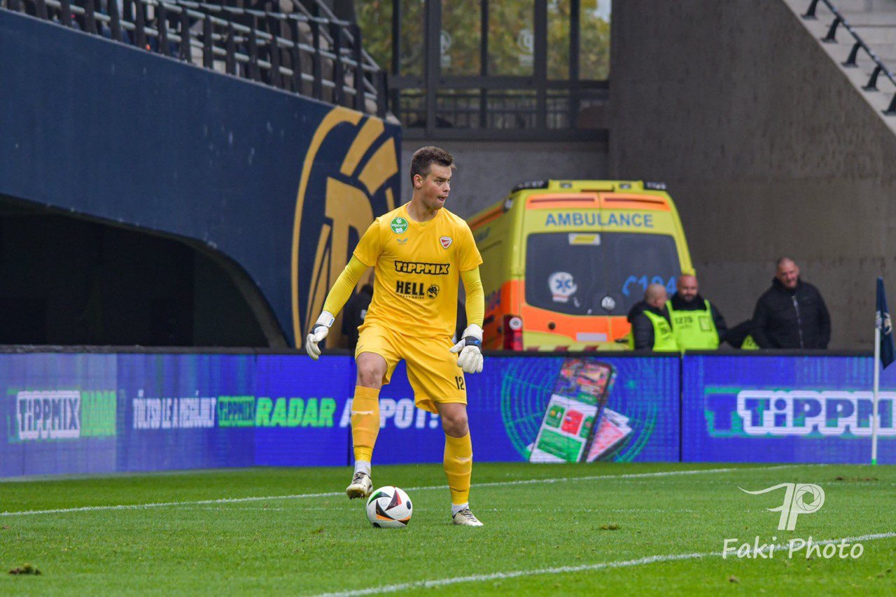 Artem Yuryevich Odintsov Gloves Brave GK - Brave GK Online Store