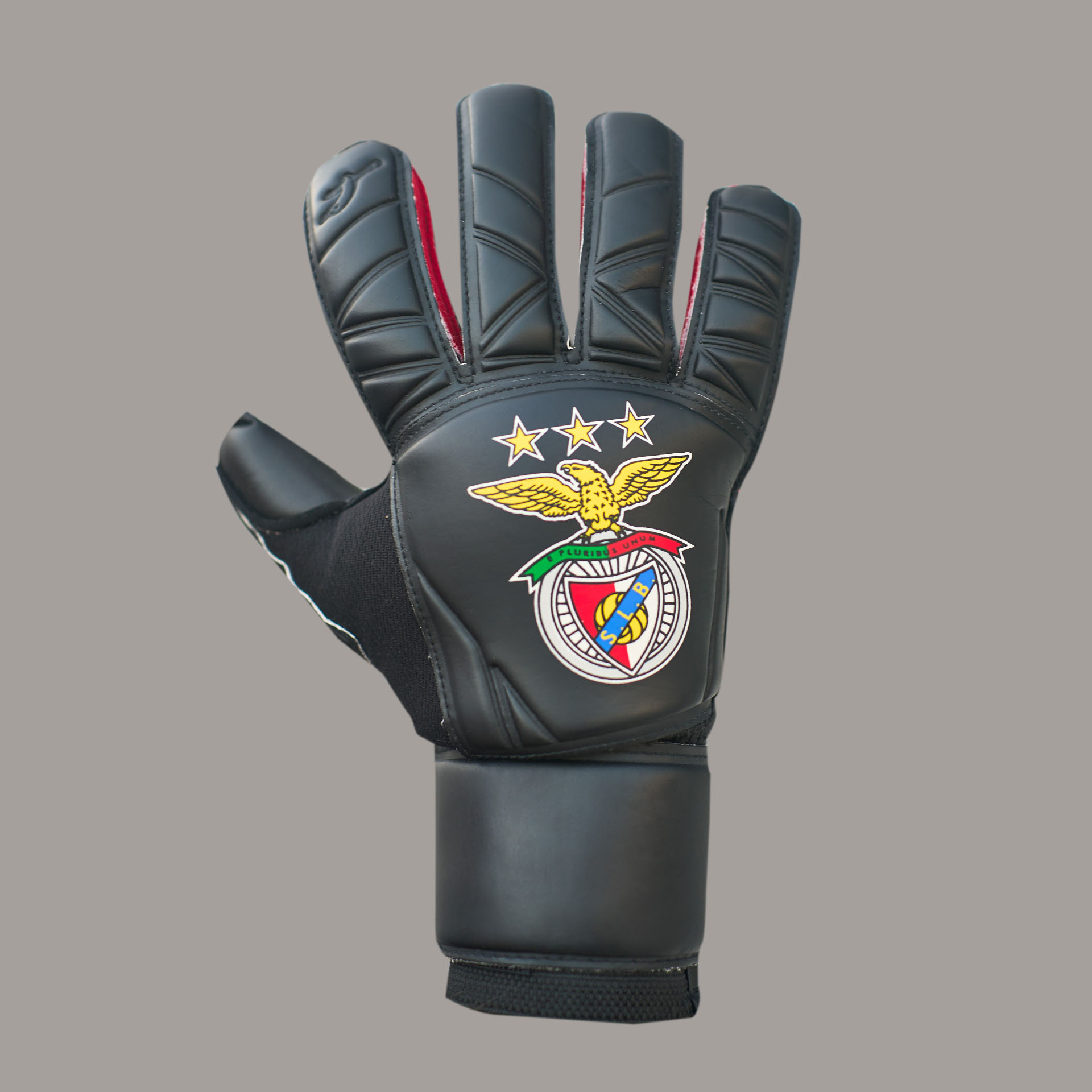 Brave GK Winner SL Benfica-2-Brave GK